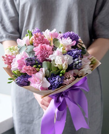 Бесплатная доставка цветов в Белогорске